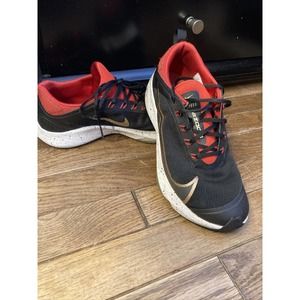 Nike Air Zoom Speed Boys Youth Kids Size 5y Shoes Black Red Metallic